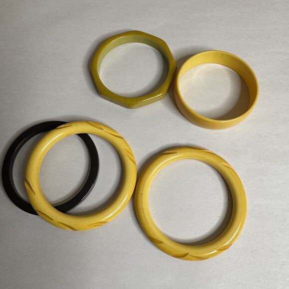 Vtg Bakelite Bangle Bracelets Craved Yellow Green TESTED MCM Retro Spacer Corn - Picture 5 of 16